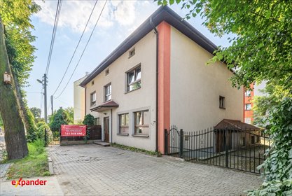 Sprzedam inwestycyjny dom z 6 mieszkaniami 368 m² Sosnowiec dom Sosnowiec, Konstytucji