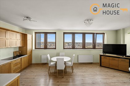 Zapraszam do obejrzenia apartamentu 90 m² z widokiem na morze w Sea Tower mieszkanie Gdynia, Śródmieście, A. Hryniewickiego