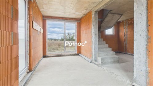 Dom bliźniaczy w stanie surowym zamkniętym z własnym ogrodem dom Fasty, Dzikowska