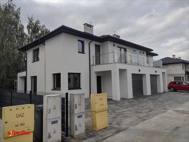 Nowoczesny dom bliźniak 162 m2 z garażem i dużą działką dom Tajęcina