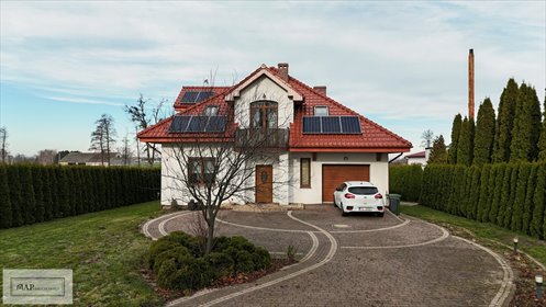 Przestronny dom 165 m² z garażem i ogrodem w Młodojewie dom Młodojewo