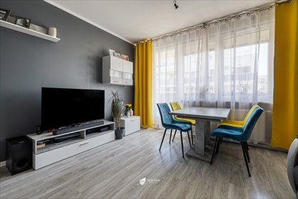 Przestronne 2-pokojowe mieszkanie z dużym balkonem i garażem mieszkanie Ząbki, Calineczki