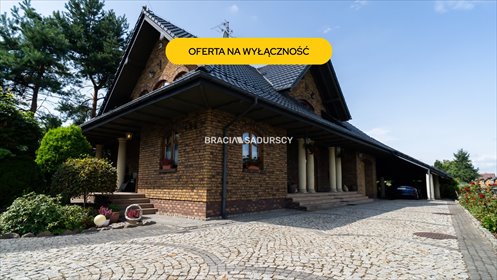 Solidny dom z panelami słonecznymi i dużym rozkładem dom Wieliczka, Węgrzce Wielkie, Piaski