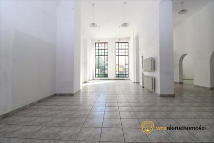 Przestronny lokal 188 m² z witrynami i dwoma wejściami. lokal użytkowy Wrocław, Huby, Wesoła