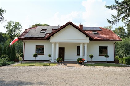 Dom wolnostojący 175 m² z garażem na 9 aut, las, zapraszam dom Krzemienica