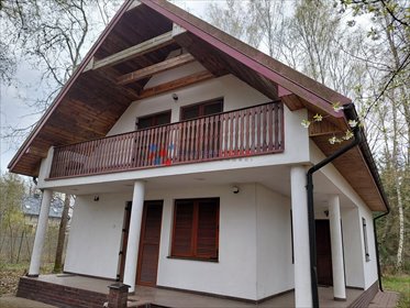 Przestronny dom z kominkiem i balkonem w Zalesiu Dolnym dom Piaseczno, Zalesie Dolne