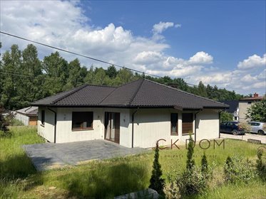 Nowoczesny dom 176 m² z garażem i tarasem w Zalesiu dom Kielce, Zalesie