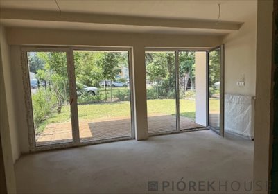 Do sprzedania 1-pokojowe mieszkanie z ogródkiem 109 m² mieszkanie Warszawa, Targówek, Goworowska