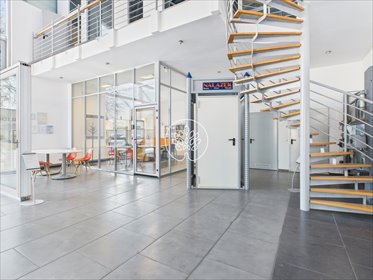 Reprezentacyjny budynek handlowo-usługowy 1591 m2 z dużą działką lokal użytkowy Włocławek