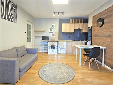Do sprzedania przestronna kawalerka 50 m² pod uczelniami z wysokim ROI mieszkanie Wrocław, Plac Grunwaldzki