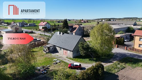 Do sprzedania przestronny dom z dużym potencjałem i garażem 49 m² dom Januszkowo