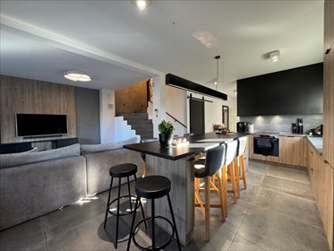 Przestronny dom z ogrodem, klimatyzacją i garażem dom Zaczernie