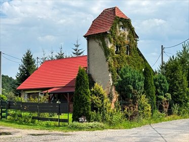 Unikalny dom z historią i wieżą suszarniczą. dom Żarska Wieś