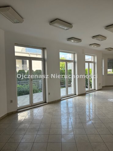 Przestronny lokal 75 m² z tarasem i zapleczem. lokal użytkowy Bydgoszcz, Piaski