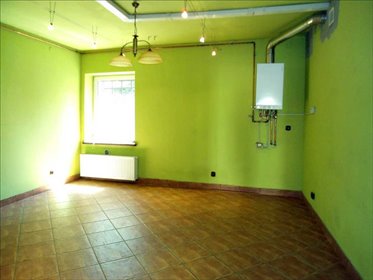 Lokal użytkowy 53 m² z dużym oknem i ogrzewaniem gazowym lokal użytkowy Jawor