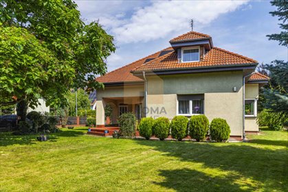 Przestronny dom 270 m² z tarasem, garażem i nowoczesnym ogrzewaniem dom Trzebnica