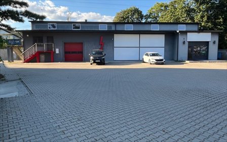 Na wynajem przestronny lokal 220 m² z parkingiem i klimatyzacją lokal użytkowy pruszkowski