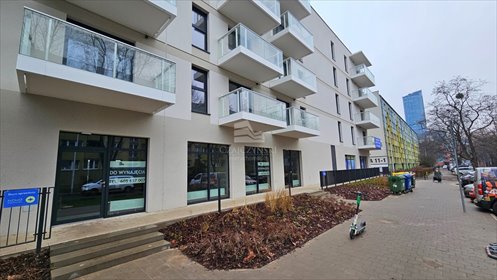 Lokal usług zdrowia na Krzykach z dużymi witrynami lokal użytkowy Wrocław, Krzyki, Południe, Pabianicka