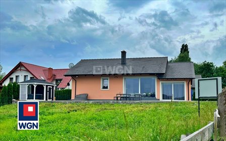 Polecam dom nad jeziorem z prywatną plażą i jacuzzi dom Lubniewice, Lubniewice