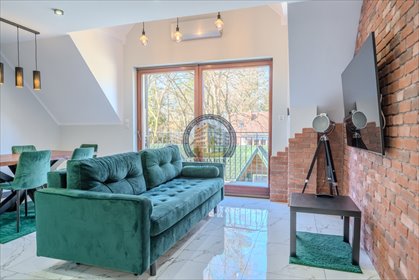 Dwupoziomowe 52,5 m² z dużym balkonem, lasem i garażem mieszkanie Łukęcin, Słoneczna