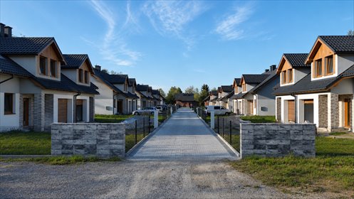Nowoczesny 155 m² dom z garażem i 2 miejscami w cenie dom Łańcut