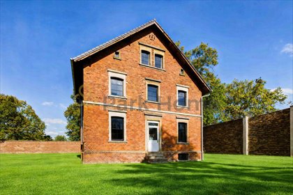 Kamienica 160 m² w Żaganiu, stan surowy zamknięty dom Żagań