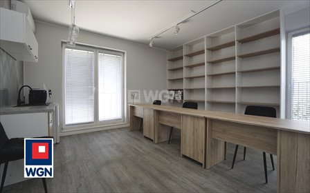 Biuro 57 m² na Os. Diamentowym - klimatyzacja i nowoczesny układ mieszkanie Konin, Berylowa