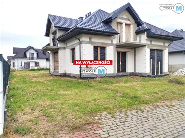 dom na sprzedaż 160m2 dom Chmielnik, Chmielnik, Chmielnik