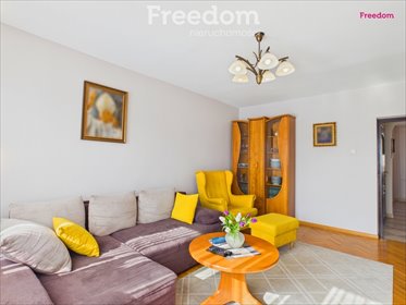 Mieszkanie 65 m² w Radomiu - balkon, dębowe parkiety mieszkanie Radom, Zamłynie, Garbarska
