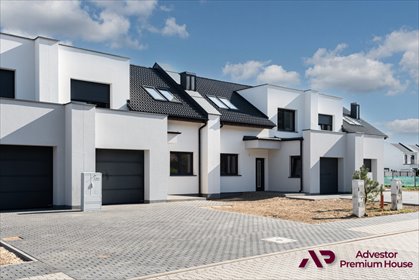 Nowoczesny dom z własną działką, 127 m², blisko lasu dom Lusówko, Róży