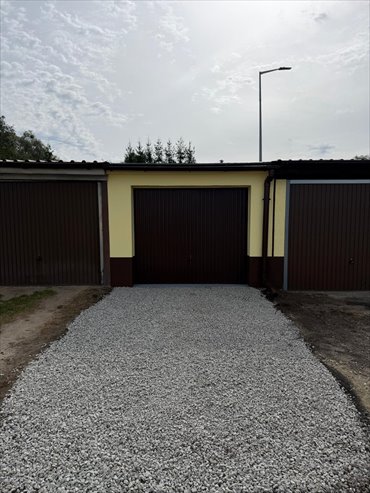 Garaż po remoncie w Krotoszynie, 18 m2. garaż Krotoszyn, Towarowa