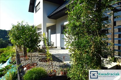 dom na sprzedaż 158m2 dom Bóbrka