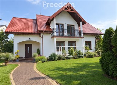 Polecam dom 118 m² z garażem i pełnym wyposażeniem w Bełchatowie dom Bełchatów, Henryka Sienkiewicza