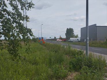 Działka usługowa 1300 m² przy drodze asfaltowej z mediami działka Janki