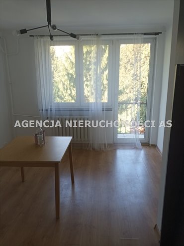 Sprzedam 18,7 m2 mieszkanie z balkonem blisko szpitala mieszkanie Koło Szpitala