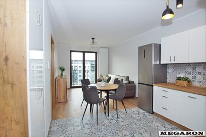 Nowoczesne 43 m² z balkonem, pełne wyposażenie - polecam! mieszkanie Częstochowa, Parkitka