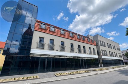 Nowoczesny lokal usługowy w centrum Świebodzic z witrynami lokal użytkowy Świebodzice