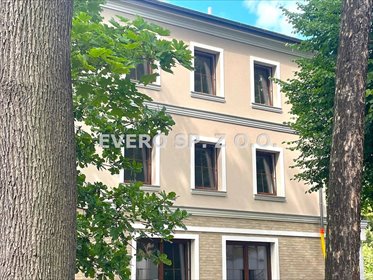 Nowoczesne 3-pokojowe mieszkanie z balkonem i parkingiem. mieszkanie Jelenia Góra, Cieplice Śląskie-Zdrój, Krośnieńska