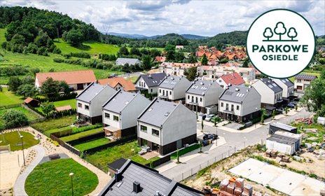 Dom na sprzedaż 92m2 dom Jelenia Góra, Skrajna szeregówka - Osiedle Parkowe - D38