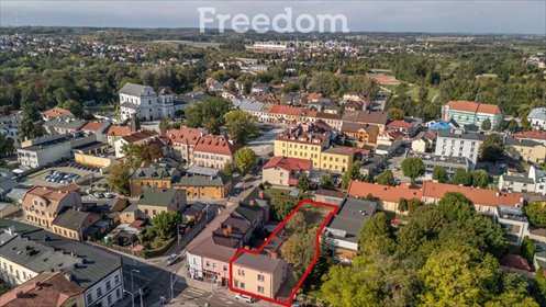 Do sprzedania działka 910 m² z domem w centrum Rawy Mazowieckiej działka Rawa Mazowiecka, Adama Mickiewicza