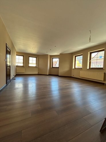 Przestronny loft 102,8 m² w kamienicy bez czynszu. mieszkanie Świebodzice, prusa