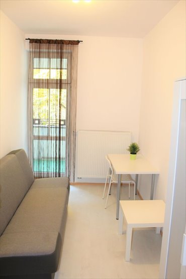 Pokój 15 m² w centrum Katowic z balkonem - zapraszam pokój Katowice, Centrum, Jagiellońska - boczna