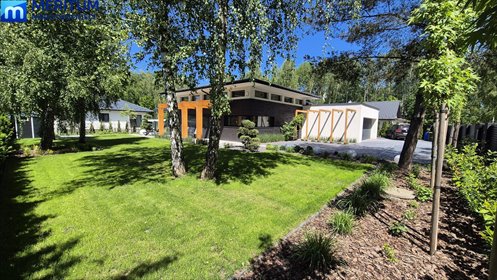 Nowoczesny dom 188 m2 z garażem, ogrzewaniem podłogowym i fotowoltaiką dom Musuły