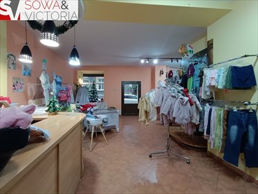 Na sprzedaż przestronny lokal z witrynami w centrum Wałbrzycha lokal użytkowy Wałbrzych, Śródmieście