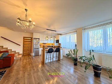 Zapraszam do obejrzenia domu 262 m² z ogrodem w Dźbowie dom Częstochowa, Dźbów