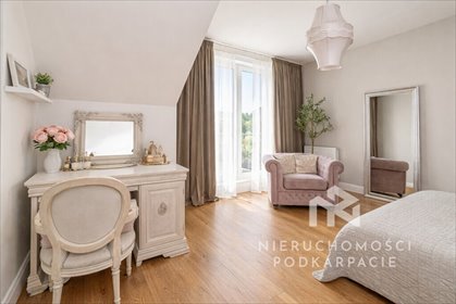 Stylowy dom szeregowy 117,49 m² z ogrodem i garażem dom Rzeszów, Porąbki