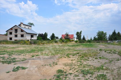 Dwie działki pod zabudowę z dużym domem i ogrodem działka Środa Wielkopolska