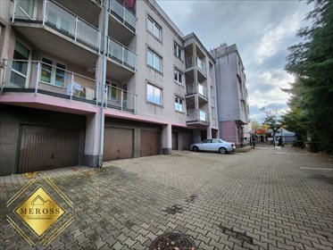 Przestronne 3 pokoje z balkonem i garażem (Śródmieście) mieszkanie Częstochowa, Śródmieście