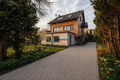Dom wolnostojący 225 m² blisko morza, nowoczesna modernizacja dom Jantar, Rybacka