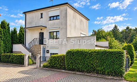 Dom 188 m² w Ustce (duży taras, garaż, potencjał inwestycyjny) dom Ustka, Willowa